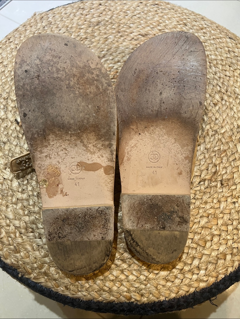 Size 41 CHANEL Beige Lambskin dad slide mule sandals - Picture 6 of 8